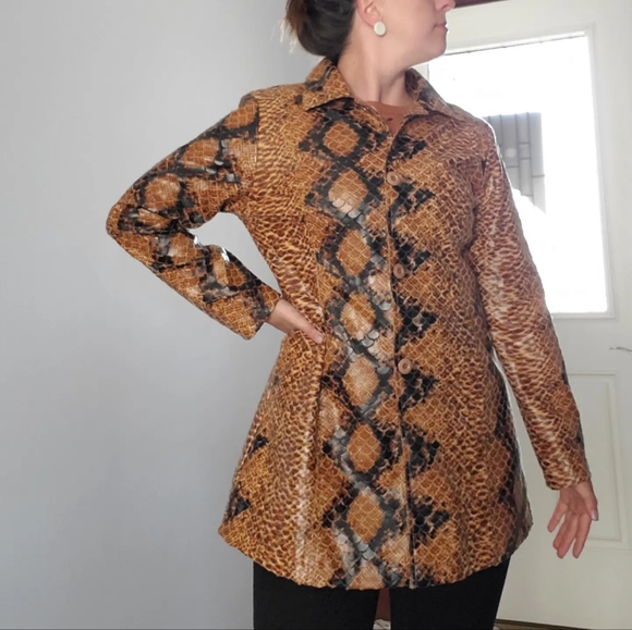 Vintage lightweight snake skin coat size medium - Picture 4 of 6